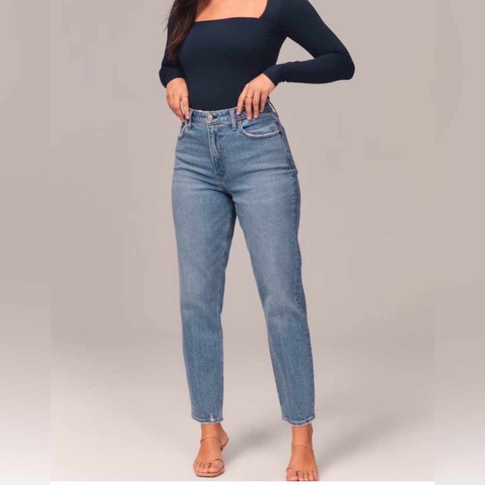 Abercrombie Curve Love High Rise Mom Jeans